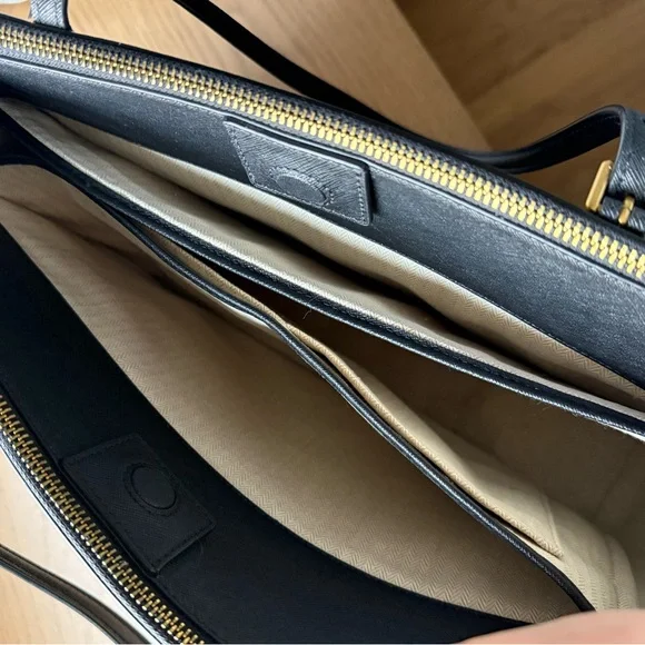 Tory Burch Black Saffiano Leather Tote Bag - Picture 6 of 9